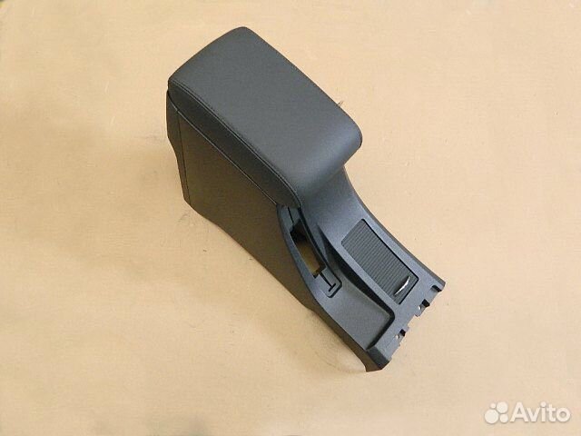 Подлокотник GW Hover H3 H5 (новый салон)