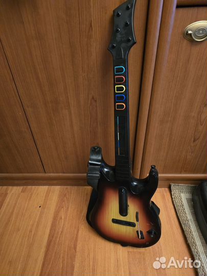 Игра Guitar Hero + контроллер (PS3)