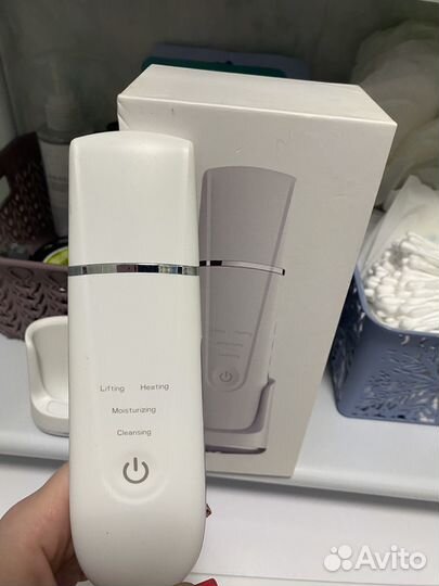 Ультразвуковой прибор для чистки лица