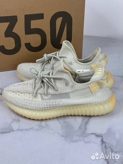 Yeezy 350 V2 Light 2025 Премиум