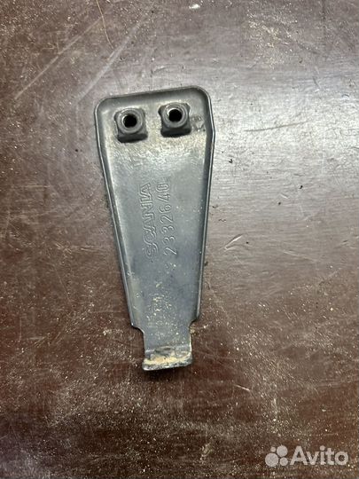 Кронштейн корпуса подножки Scania 6 2332640