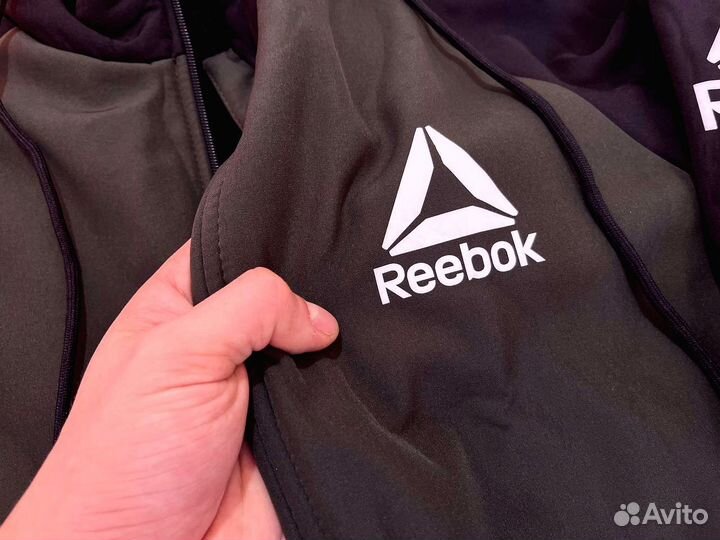 Спортивные костюмы Reebok зимние