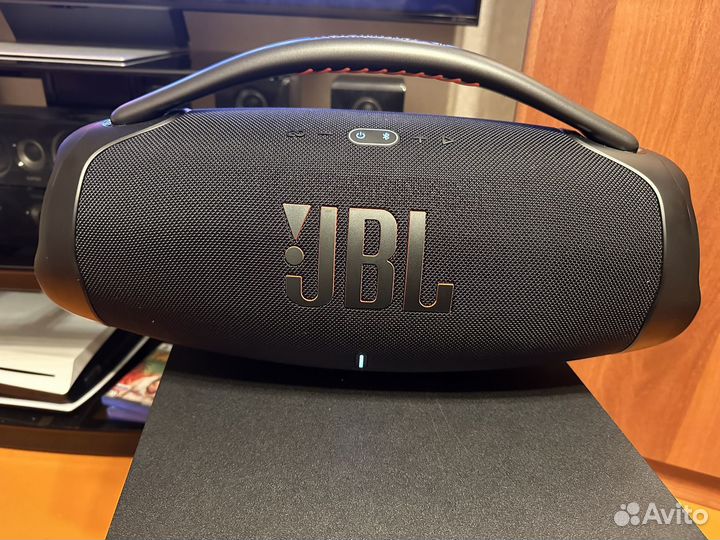 Колонка JBL boombox 3 черный