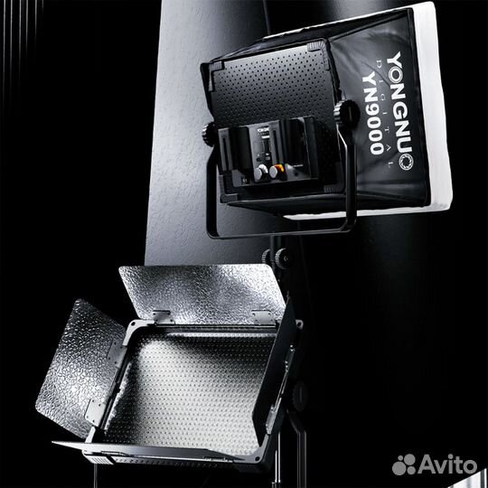 Осветитель YongNuo YN-9000 KIT 3200-5500K