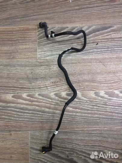 Трубка клапана абсорбера Renault Arkana