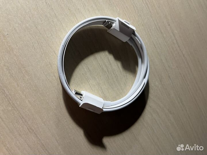 Кабель Lightning Apple USB-C