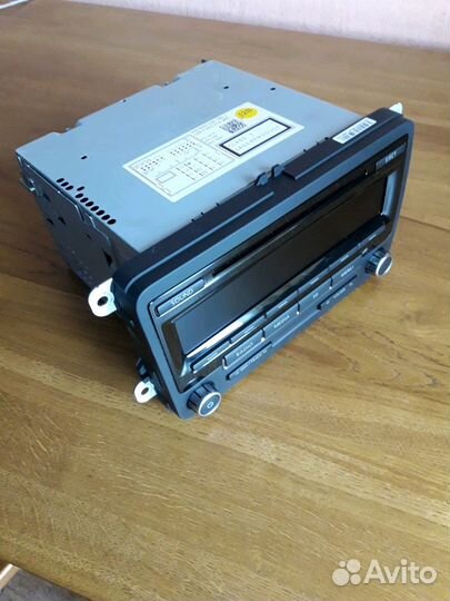Штатная магнитола фольксваген,шкода RCD-310