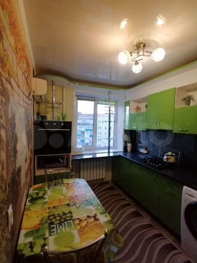 4-к. квартира, 82,9 м², 9/9 эт.