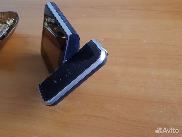 Проекционные часы будильник