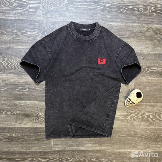 Футболки palace