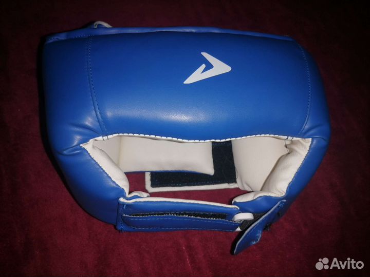 Шлем для единоборств