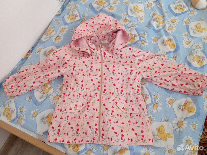 Ветровка для девочки