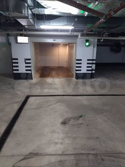 Машиноместо, 14 м²