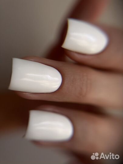 Маникюр и педикюр