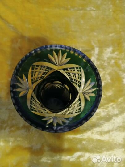 Ваза хрусталь цветной 18 сантиметров