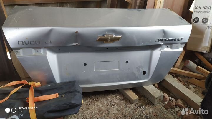Продам крышку багажника на шевроле авео