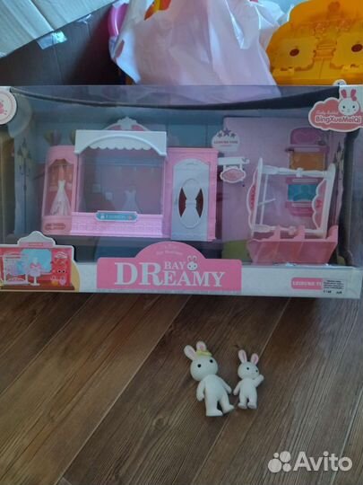 Магазинчик одежды зайки