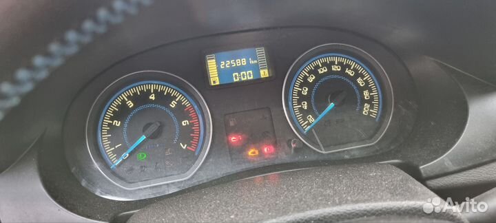 В разборе Renault Logan 1 1.6 8кл К7М