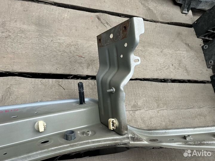 Панель передняя Renault Sandeo 2