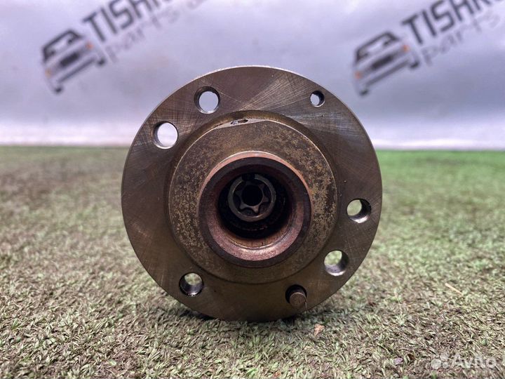 Распредвал выпускной левый Mercedes-Benz M120