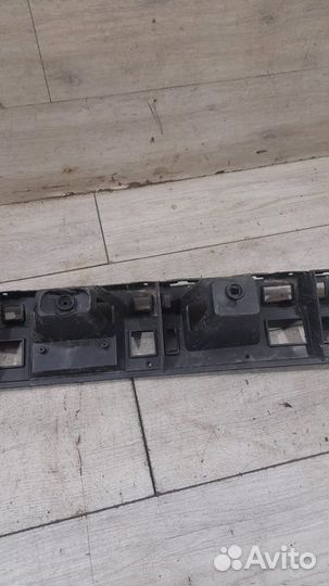 Кронштейн заднего бампера Land Rover Range Rover