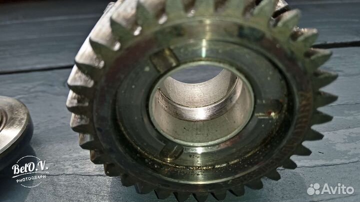 Промежуточный вал звездочка 1.8 TSI 2.0 Ауди Шкода