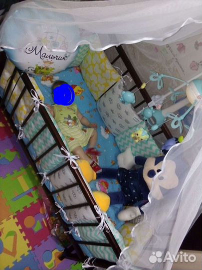 Детская кроватка