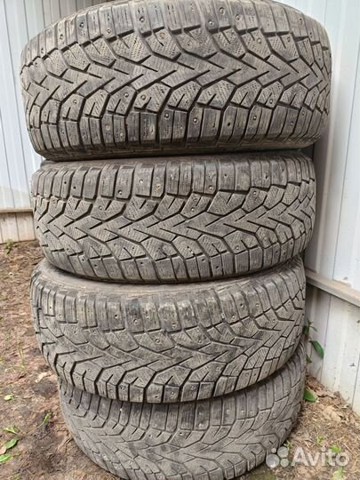 Gislaved NordFrost 100 235/65 R17