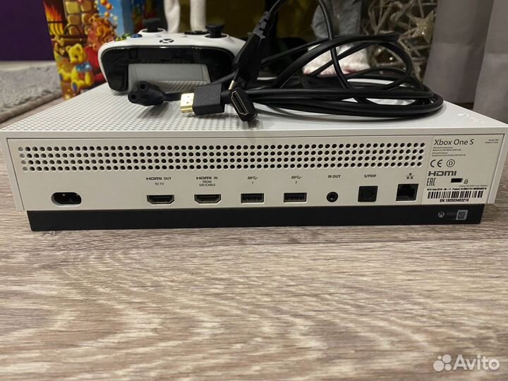 Xbox one s 1tb с дисководом