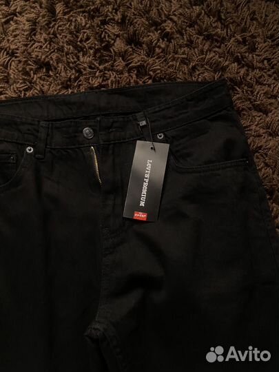 Джинсы Levis мужские