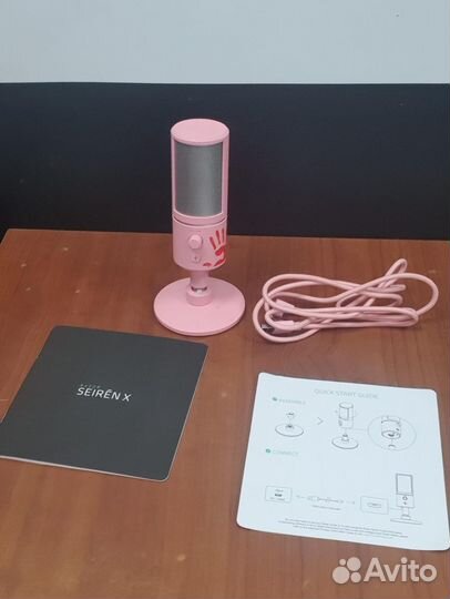 Микрофон проводной Razer Seiren X