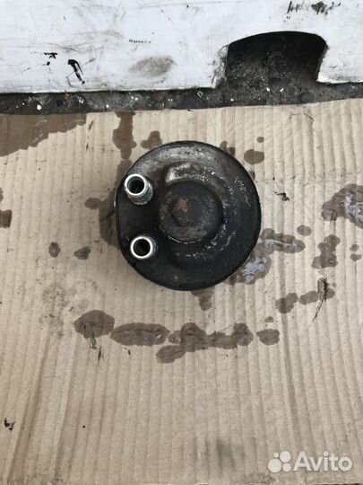 Радиатор масляный Nissan Pathfinder