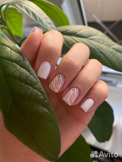 Маникюр с выездом на дом