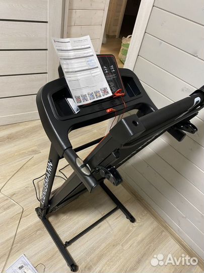 Беговая дорожка новая