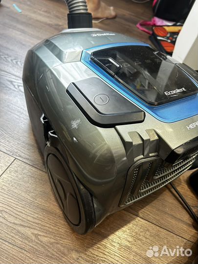 Пылесос Doffler VCB 2490 BL 2400W
