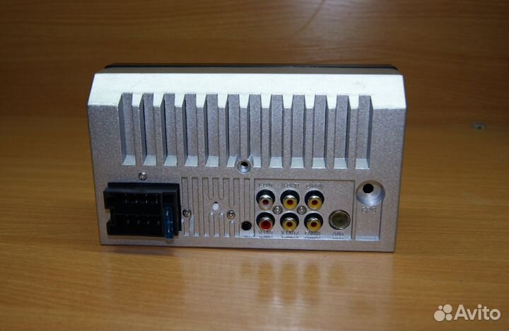 Магнитола 2Din с переходниками для Toyota