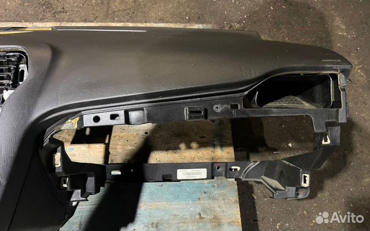 Торпедо Ford Mondeo 5