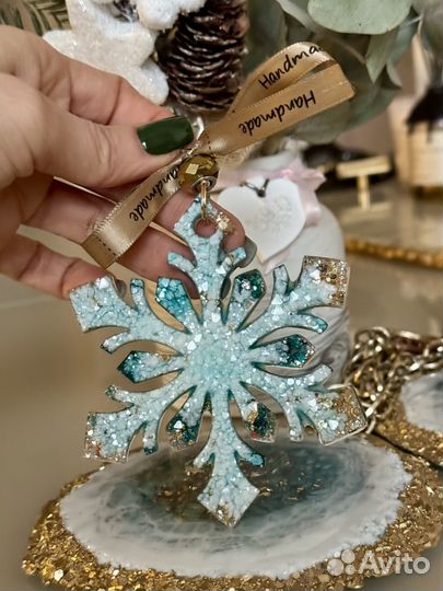 Елочные игрушки из эпоксидной смолы