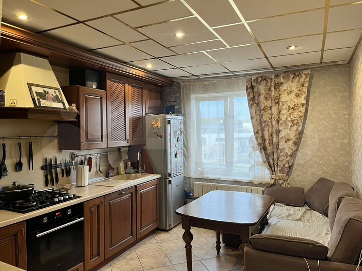 3-к. квартира, 71,2 м², 3/5 эт.