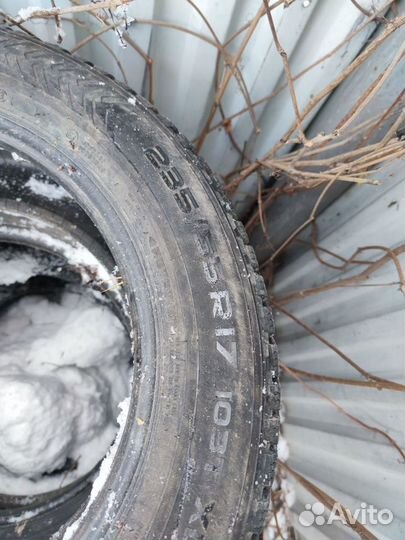 Nokian Tyres Hakkapeliitta 8 235/50 R17