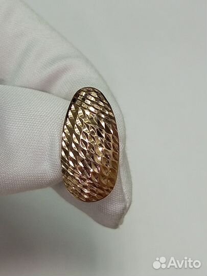 Золотые серьги