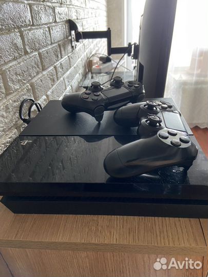 Sony playstation 4 PS4 pro 1tb с играми