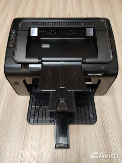 Принтер HP p1102w + wifi
