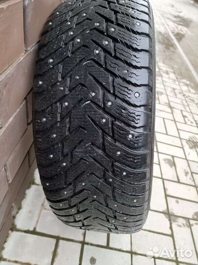 Nokian Tyres Hakkapeliitta 8 SUV 265/60 R18