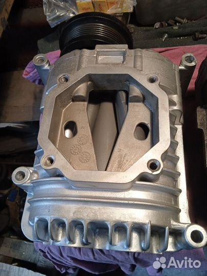 Механический нагнетатель для Мерседес