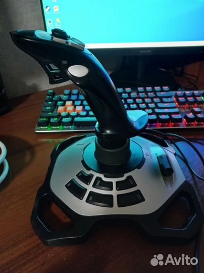 Джойстик logitech extreme 3d pro
