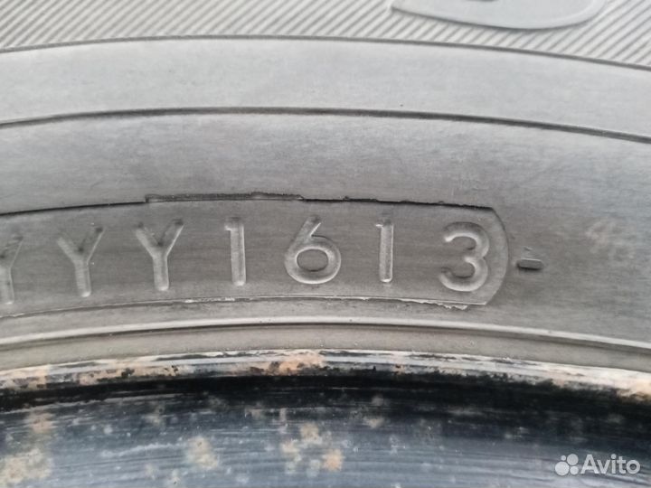 Yokohama Ice Guard Stud IG55 185/65 R14