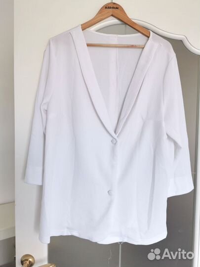 Женский пиджак 52 54