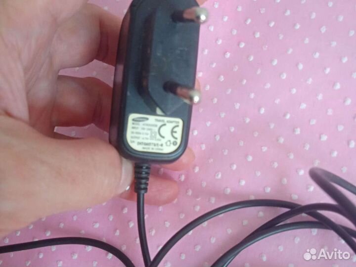 Зарядные устройства, наушники