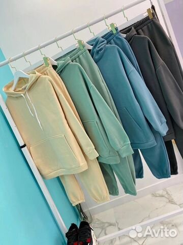 Спортивный костюм женский новый на флисе